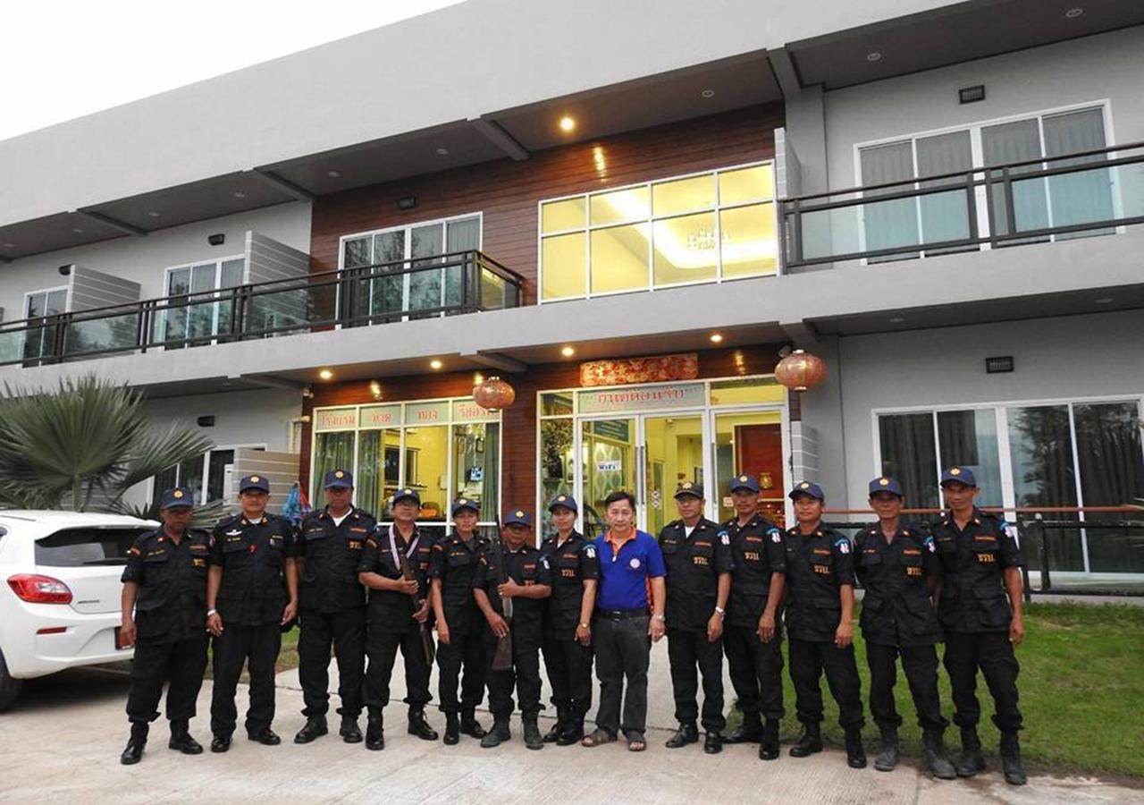 Hadthong Resort Pak Phayun Exterior photo